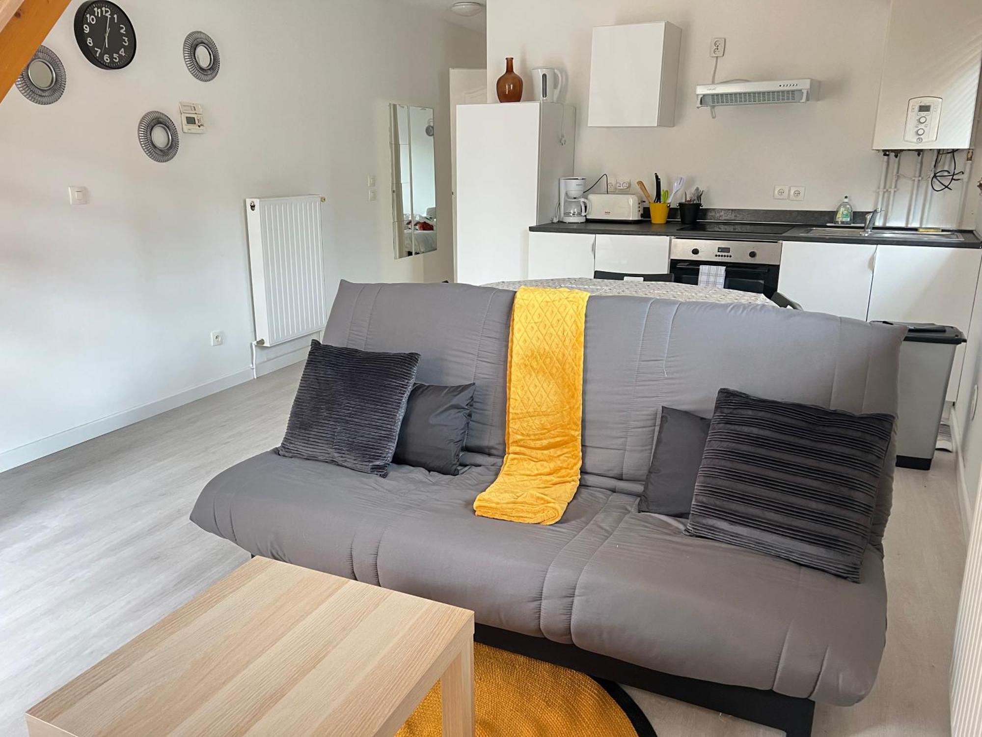 La Maisonnette Un Sejour A Part Longeville-les-Metz Exterior foto